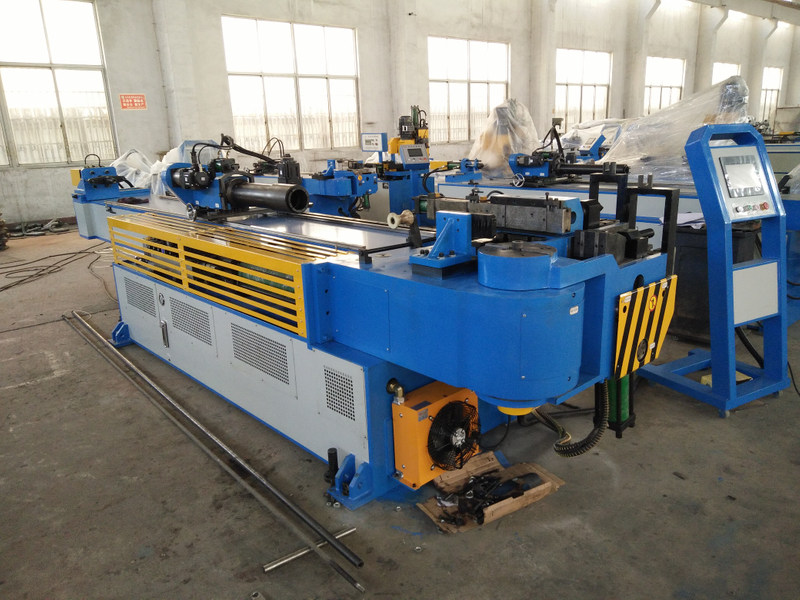 यू आकार पूर्ण स्वचालित पाइप झुकने मशीन GM-100CNC-2A-1S